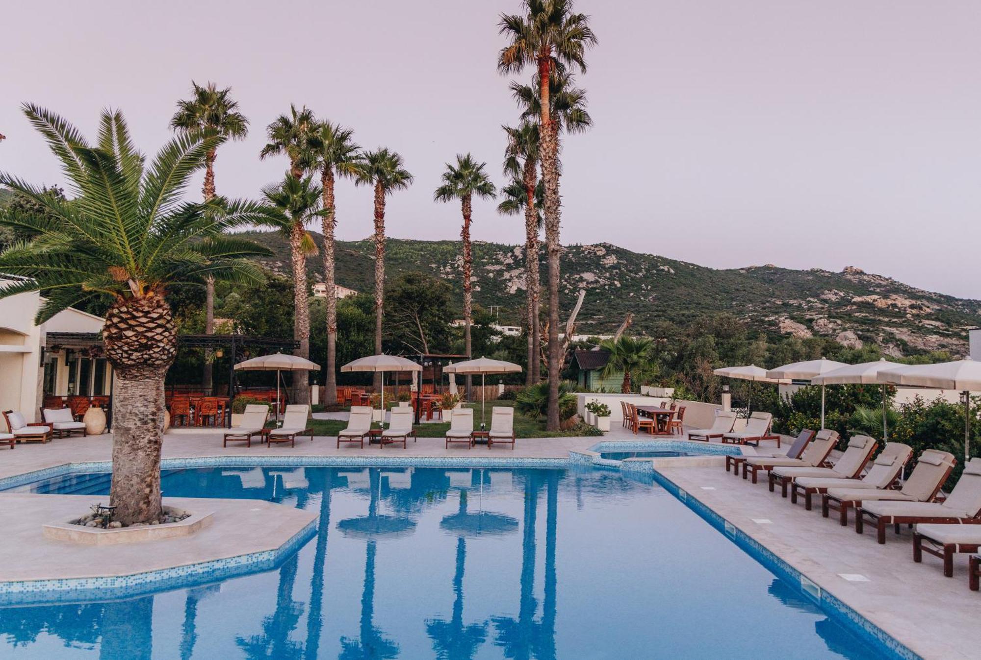 Hotel Corsica & Spa Calvi  Exterior photo