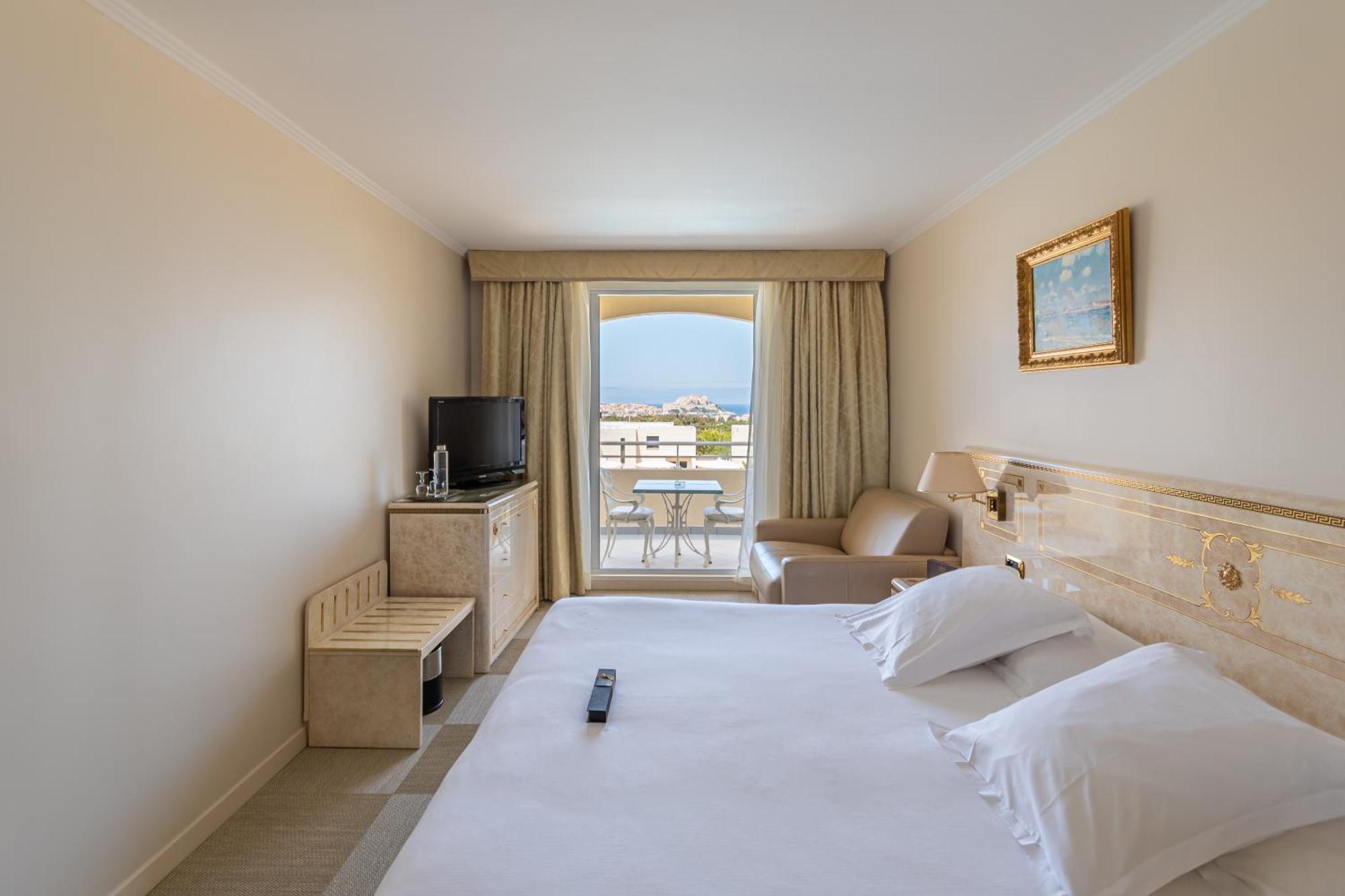 Hotel Corsica & Spa Calvi  Exterior photo
