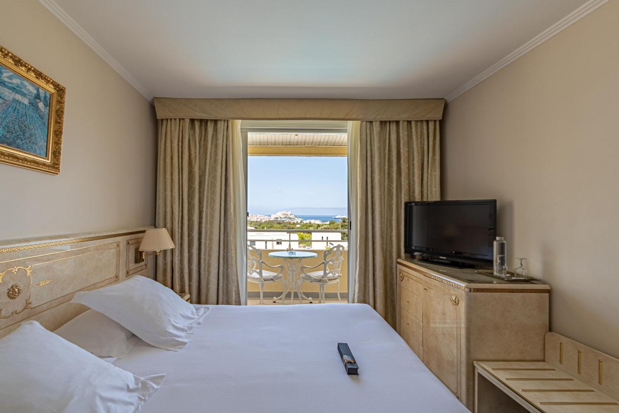 Hotel Corsica & Spa Calvi  Room photo